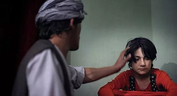 Erkek çocuklarının kabusu: Bacha Bazi