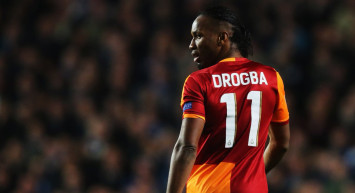 Eski Galatasaraylı Didier Drogba'dan Yıllar Sonra Fenerbahçe Taraftarlarına Sert Sözler!