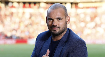 Eski Galatasaraylı Wesley Sneijder'den Hakan Çalhanoğlu hakkında dikkat çeken sözler!