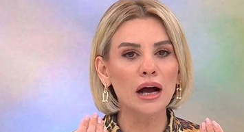 Esra Erol'u Hiç Böyle Görmediniz Canlı Yayında Sinir Krizi Geçirdi!