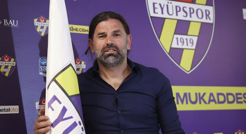 Eyüpspor'un yeni teknik direktörü İbrahim Üzülmez, Galatasaray'dan kiralanan Jesse Sekidika'nın transferinde bonservisini alınmasını istedi!