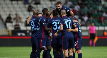 Fatih Karagümrük Trabzonsporlu Abdülkadir Parmak'ı Transfer Etmek İstiyor!