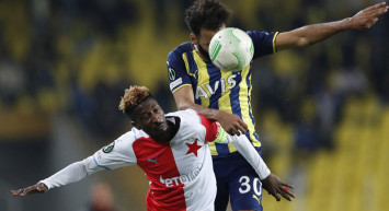 Fenerbahçe Maçında Dikkat Çeken Slavia Praglı Peter Olayinka Hakkında Şaşırtan Gerçek!