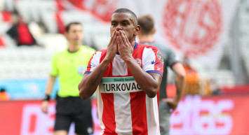 Fenerbahçe, Süper Lig ekiplerinden Antalyaspor'dan Fernando Martins'i transferde gündemine aldı!