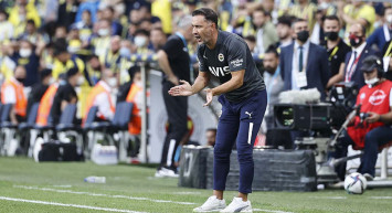 Fenerbahçe Teknik Direktörü Vitor Pereira'dan Sivasspor Maçı Yorumu!