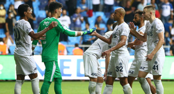 Fenerbahçe'de Altay Bayındır'dan Gelen Haber Yüzleri Güldürüyor!