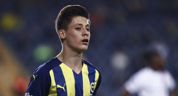 Fenerbahçe'de genç futbolcu Arda Güler'e yeni sözleşme teklif edildi!