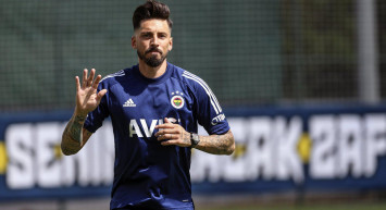 Fenerbahçeli Jose Sosa Trabzonspor'a Haber Gönderdi