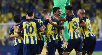 Fenerbahçeli Luiz Gustavo Corinthians'a Transfer Oluyor!