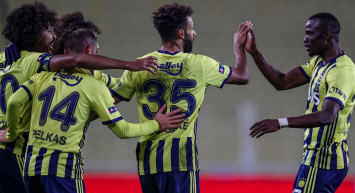 Fenerbahçeli Mame Thiam, Konyaspor'a Transfer Oldu!