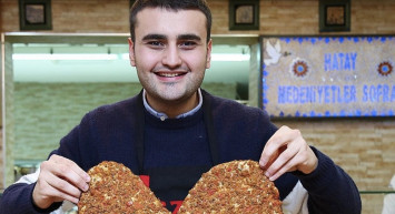 Fenomen CZN Burak hapisle yargılanıyor: Suçu babasının üzerine attı!