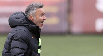 Galatasaray'da Domenec Torrent Talyan Antalyalı'yı İlk 11'de Düşünmüyor!