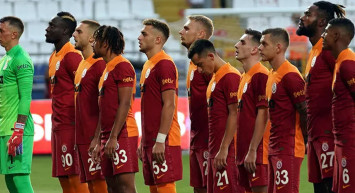 Galatasaray'da Fernando Muslera Performansıyla Tepki Çekiyor!