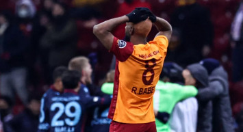 Galatasaray'da Ryan Babel Trabzonspor Mağlubiyeti Sonrası Konuştu!