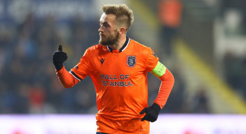 Galatasaray'dan Başakşehirli Edin Visca İçin Takas Teklifi!