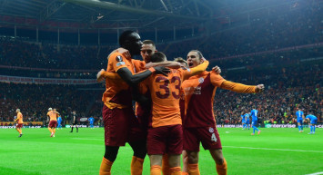 Galatasaray'ın Marsilya Zaferi Avrupa'da Manşetlere Taşındı!