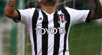 Gaziantep Eski Beşiktaşlı Yıldız Dentinho'yu Transfer Etmek İstiyor