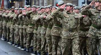 Genelkurmay başkanlığından askerlere cinsel ilişki yasağı geldi! Sebebi ise ülkeyi ayağı kaldırdı