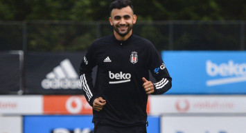 Ghezzal: 'Beşiktaş'ta Kalmak İstiyorum'
