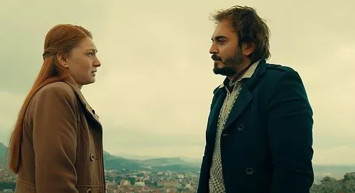 Gönül Dağı’nın kör Meryem’inin seksi pozları olay oldu! Meğer Sevilay Gültekin’de ne cevherler varmış