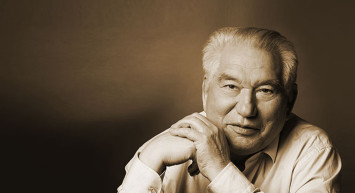 Gün Olur Asra Bedel Kitabının Konusu Ne?