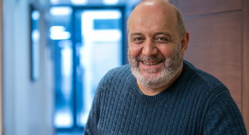 Hasan Saltık Kimdir?