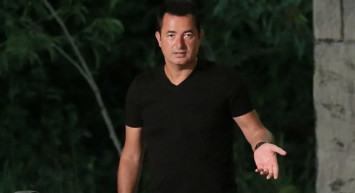 Herkes kavga ederken Acun Ilıcalı gidip Yunus Emre'yi itince sosyal medyanın diline düştü: Kavga ayırdığın için 4 ödül ceza!