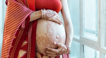 Hindistan’da doğum yapan anneye büyük şok! İkiz bekliyordu ama gerçek…