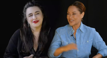 Hülya Avşar'a buz kestiren cinsellik sorusu! Esra Dermancıoğlu yine dobralığını konuşturdu: İstiyorsan kessinler