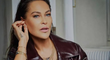 Hülya Avşar'dan müjdeli haber: Yakında izleyicilerle buluşacak!