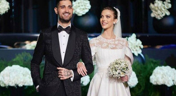 İbrahim Tatlıses İtiraf Etti: Derya Tuna, Hülya Avşar ve Sibel Can’ı Düğünde İstemedi