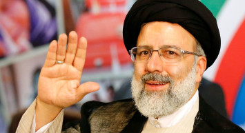 İran’ın Yeni Cumhurbaşkanı İbrahim Reisi Kimdir?