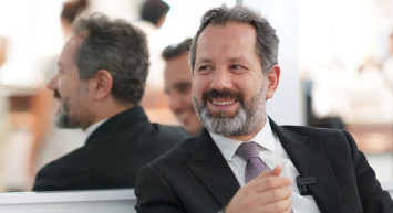 İslam Memiş Kimdir?