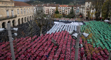 İspanya'dan Filistin'e insan mozaikli destek