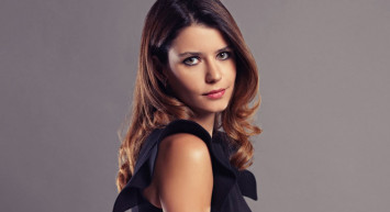 İstanbul İçin Son Çağrı filmiyle dikkatleri üzerine çekmişti: Ödül törenindeki sahne tarzı olay oldu!