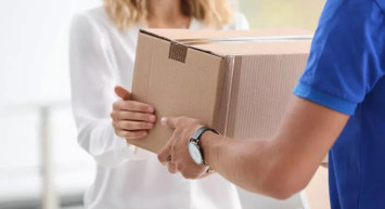 İstanbul’da skandal olay! Çocuğuna oyuncak siparişi veren çift kargodan çıkanlarla hayatının şokunu yaşadı