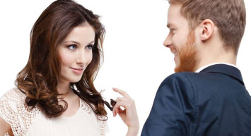 Kadınların Hoşlanma Belirtileri Nelerdir?