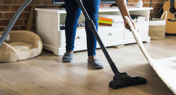 Kayseri'de temizlik yapmak isteyen kadın hayatının şokunu yaşadı