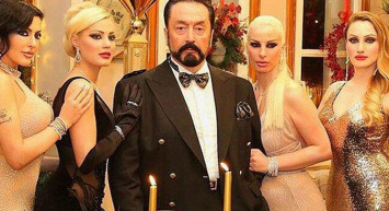 Kedicikler'den cesur pozlar