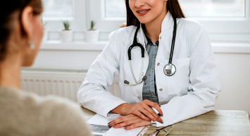 Kendisini Doktor Olarak Tanıtıyordu