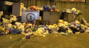 Maltepe'de Çöp Yığınları Oluştu, İBB Neden Müdahale Etmiyor?