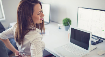 Masabaşında çalışanlar için hazırladık: Bu egzersizleri yaparak sağlığınızı koruyun!