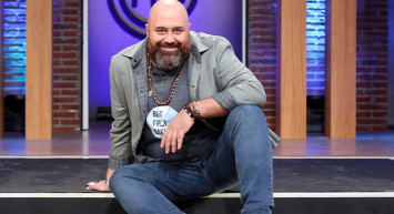 MasterChef Ali Uysal'dan Somer Sivrioğlu'na Anlamlı Hediye