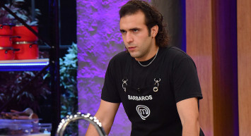MasterChef’le adını duyuran Barbaros Yoloğlu son haliyle ağızları açık bıraktı! ‘Kaybettiğiniz şefe dönün bir bakın!’