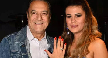 Mehmet Ali Erbil 40 yaş küçük sevgilisiyle evlerinin kapısını açtı: Boğaz manzaralı villayı görenlerin ağzı açık kaldı!