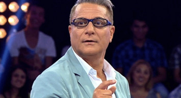 Mehmet Ali Erbil'den skandal ifadeler: Oğlumla nişanlım iyi anlaşıyor, çünkü yaşları yakın!