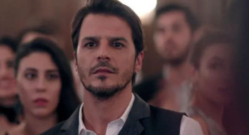 Mehmet Günsür kimdir?