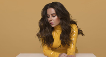 Merve Özbey: Yatak Odası Sorulmaz