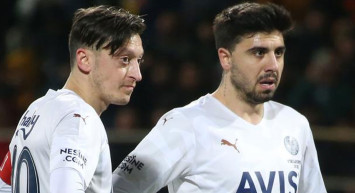 Mesut Özil ve Ozan Tufan'ın Fenerbahçe'de kadro kalma nedenleri ortaya çıktı!