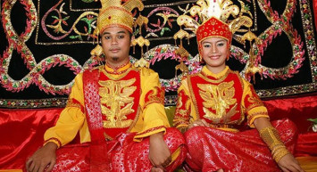 Mide bulandıran evlilik geleneği! Düğünden sonra gelinle damat tam 3 gün boyunca...